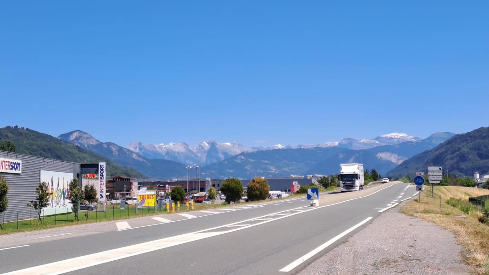 Browny Home*Vue Montagne*Proximite Grands Axes Бонвил Екстериор снимка
